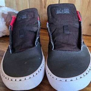 DC x AC/DC Kalis Vulc Mid Skate Shoes Men's Size 11 Black Red Sneakers No Laces